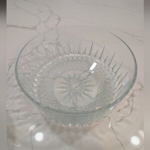 Arcoroc France Vintage Crystal Clear Glass Serving Bowl 9" X 4"